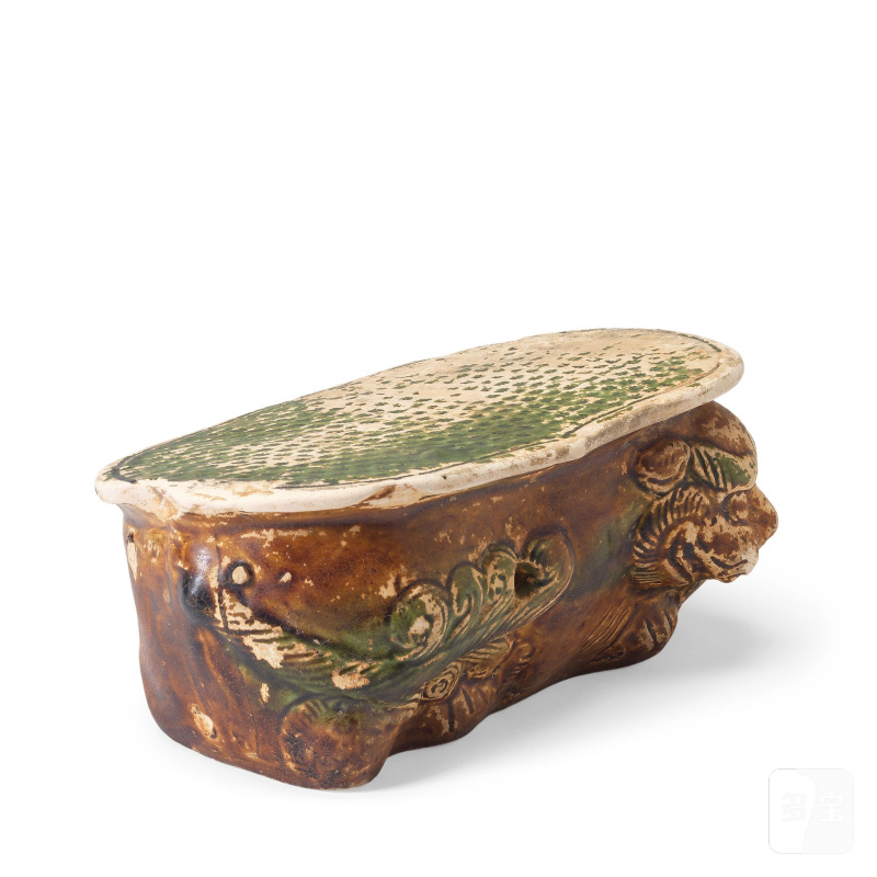 金 赭綠釉佛獅枕 | AN AMBER AND GREEN-GLAZED POTTERY 'LION' PILLOW - 图4